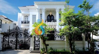 Rumah Mewah Hook Full Furnished di Cluster Malibu Deltamas LT 369 m² Private Pool Siap Huni