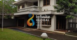 Rumah Tua Hitung Tanah 1.000 m² Komplek Polri Cilandak Belakang Ragunan