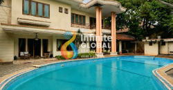 Exclusive House Permata Hijau – Bangunan Luas, Area Elite Jakarta Selatan