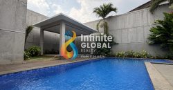 Disewakan Rumah Modern Tropical Mewah di Cipete Pool & Taman Luas Lokasi Premium