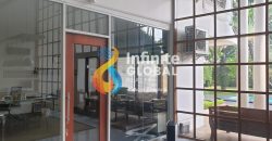 Disewakan Rumah Besar di Kemang Ex Home Office 7 KT Pool & Garden Lokasi Strategis