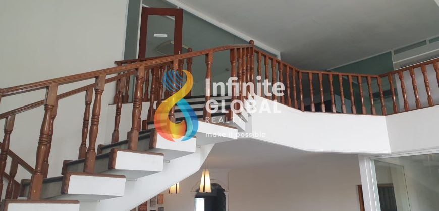 Disewakan Rumah Besar di Kemang Ex Home Office 7 KT Pool & Garden Lokasi Strategis