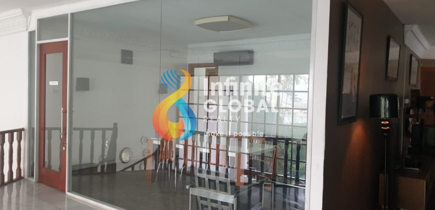 Disewakan Rumah Besar di Kemang Ex Home Office 7 KT Pool & Garden Lokasi Strategis