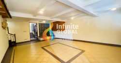 Rumah Luas dengan Taman Besar di Jagakarsa, LT 607 m² Dekat Tol Andara