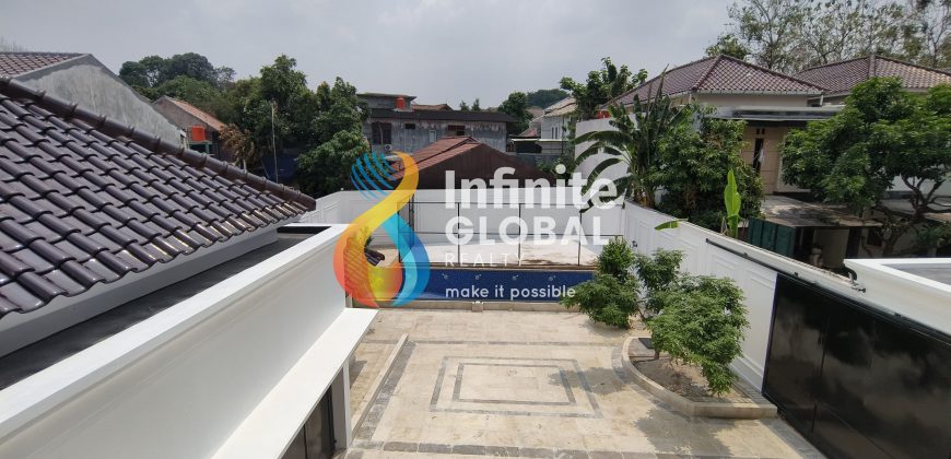 Rumah Mewah Premium Jagakarsa | 5+2 KT | Swimming Pool, Home Cinema, Carport 10 Mobil