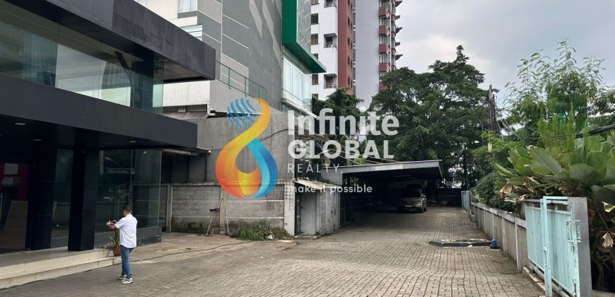 Disewakan Ex Showroom TB Simatupang Cilandak LT 2.100 m² Lokasi Premium Jalan Utama