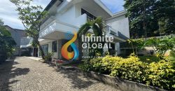 For Rent Exclusive House Pondok Indah, 2 Rumah Nyambung, 6 KT, Lokasi Premium