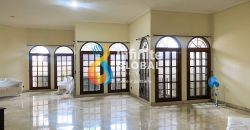 Dijual Rumah Strategis Area Mega Kuningan, Cocok untuk Residence atau Kantor Perwakilan
