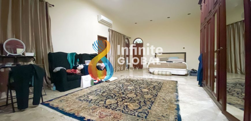 Dijual Rumah Strategis Area Mega Kuningan, Cocok untuk Residence atau Kantor Perwakilan