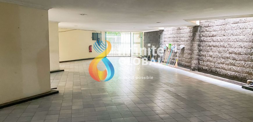 Dijual Rumah Strategis Area Mega Kuningan, Cocok untuk Residence atau Kantor Perwakilan