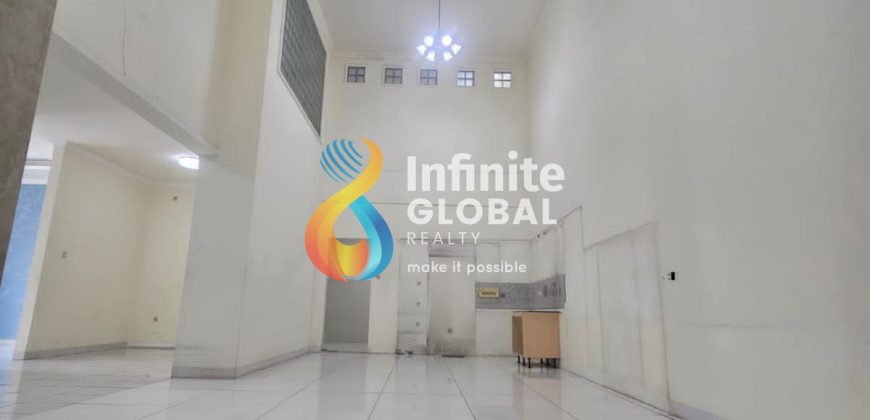 Rumah Besar 2,5 Lantai di Villa Melati Mas, LT 312 m² LB ±500 m² Hanya Rp 2,9 M