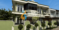 Dijual Rumah 2 Lantai di Summarecon Kelapa Gading LT 261 m² Lokasi Strategis