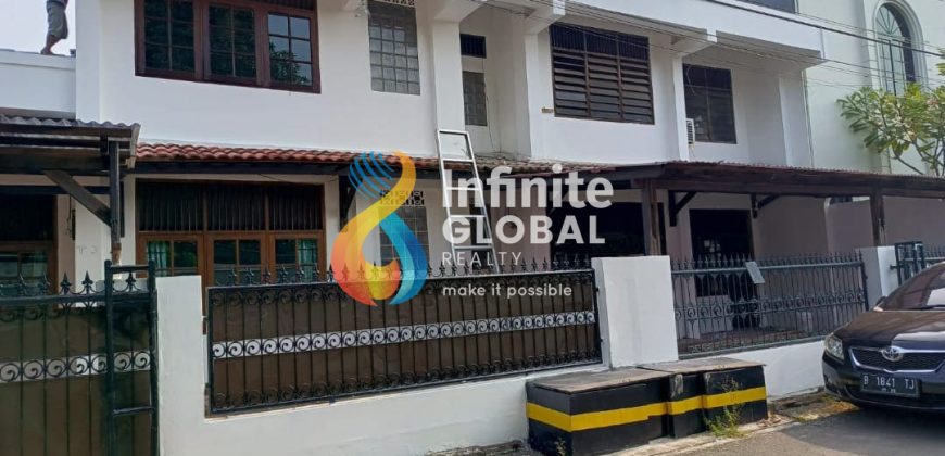 DIJUAL 2 UNIT RUMAH BERDAMPINGAN KOMPLEKS DISKUM AD – CIPINANG MUARA, JAKARTA TIMUR