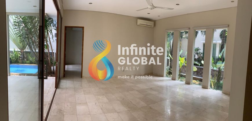 Exclusive Family Residence di Pejaten Barat – Luas, Nyaman & Private