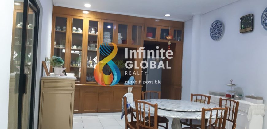 Dijual Rumah SHM Pluit Karang Permai Jakarta Utara | LT 200 m² | 6 Kamar Tidur