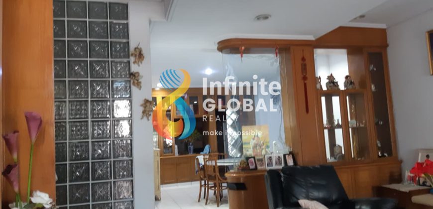 Dijual Rumah SHM Pluit Karang Permai Jakarta Utara | LT 200 m² | 6 Kamar Tidur