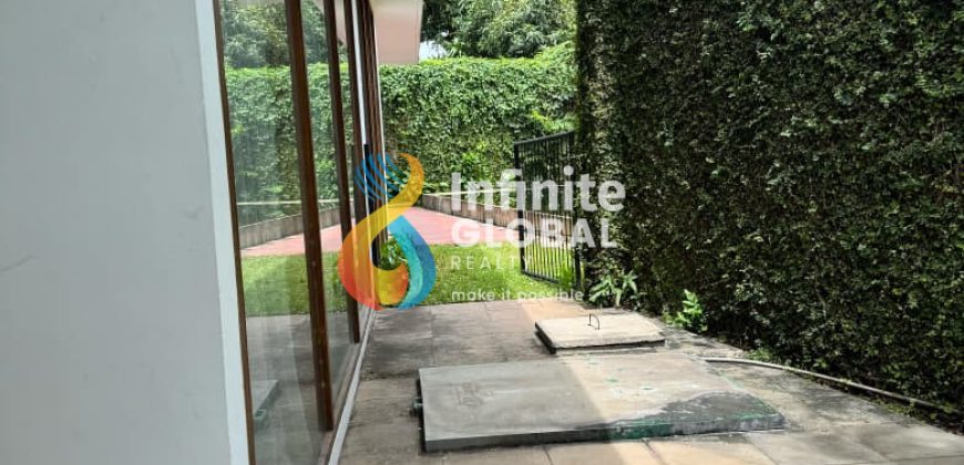 Disewakan Townhouse Eksklusif Kemang Utara | Private Pool | One Gate