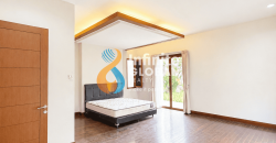 Dijual Rumah Luas di Kemang Dalam Townhouse Jakarta Selatan