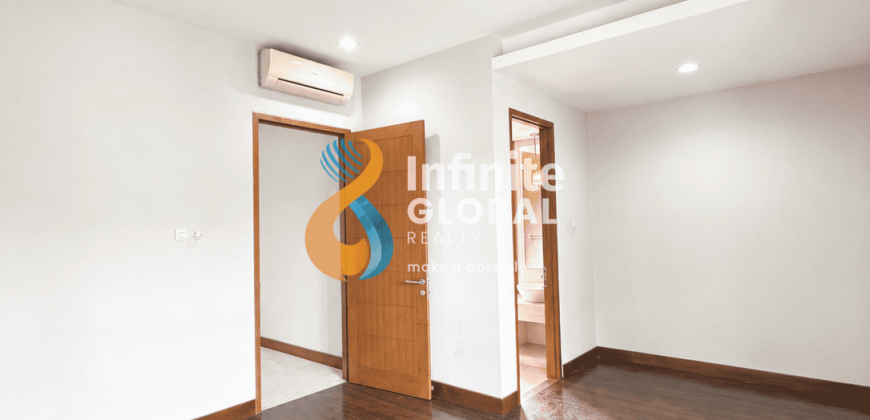 Dijual Rumah Luas di Kemang Dalam Townhouse Jakarta Selatan