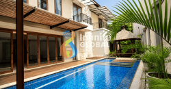 Dijual Rumah Luas di Kemang Dalam Townhouse Jakarta Selatan