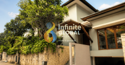 Dijual Rumah Luas di Kemang Dalam Townhouse Jakarta Selatan