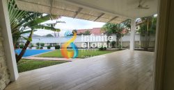 Disewakan Rumah Cilandak | LT 700 m² | Kolam Renang | Siap Huni