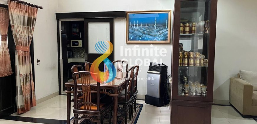 Rumah 2 Lantai Bintaro Sektor 9 Fasad Modern, 5+1 Kamar, LB 324 m²