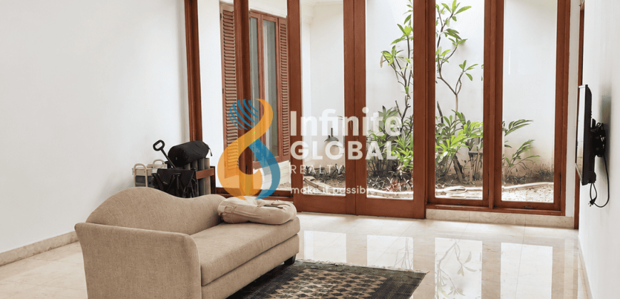 Dijual Rumah Mewah Pejaten Barat LT 1.230 m², Private Residence Eksklusif