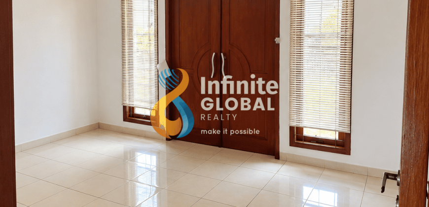 Disewakan Rumah Luas Mampang Prapatan Jaksel – LT 234 M², Carport 3 Mobil