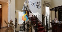 Dijual Rumah Classic Lebak Bulus LT 600 m², 5 Kamar, Parkir 4 Mobil
