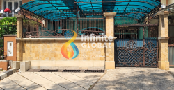 DIJUAL RUMAH KELAPA GADING 2,5 LANTAI