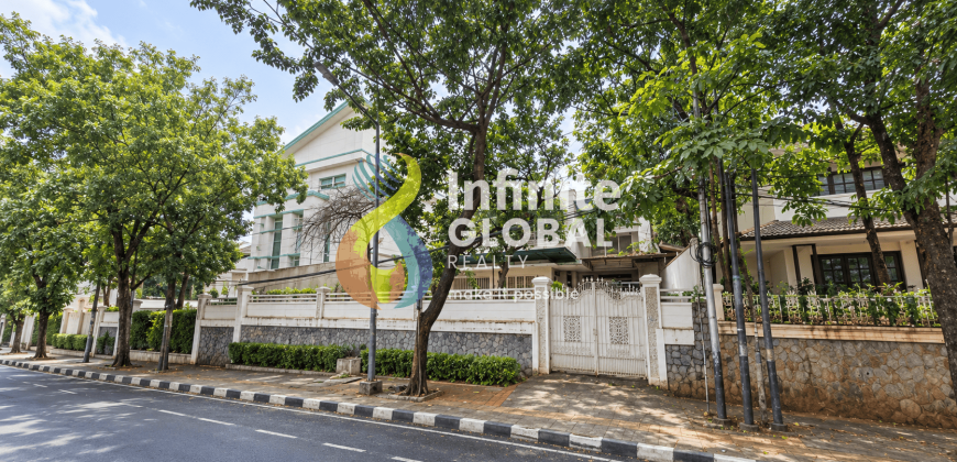Dijual Rumah di Kebayoran Baru LT 620 m² – Lokasi Premium
