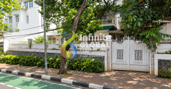 Dijual Rumah di Kebayoran Baru LT 620 m² – Lokasi Premium