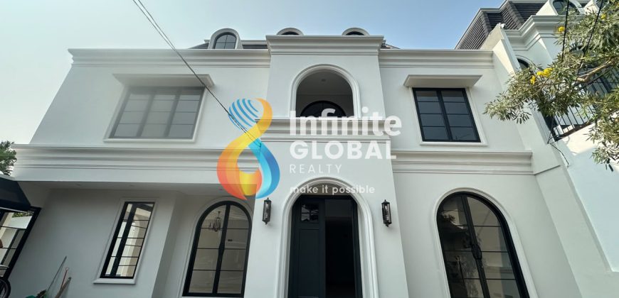 Dijual Rumah Mewah American Classic Bintaro Sektor 9 Private Pool